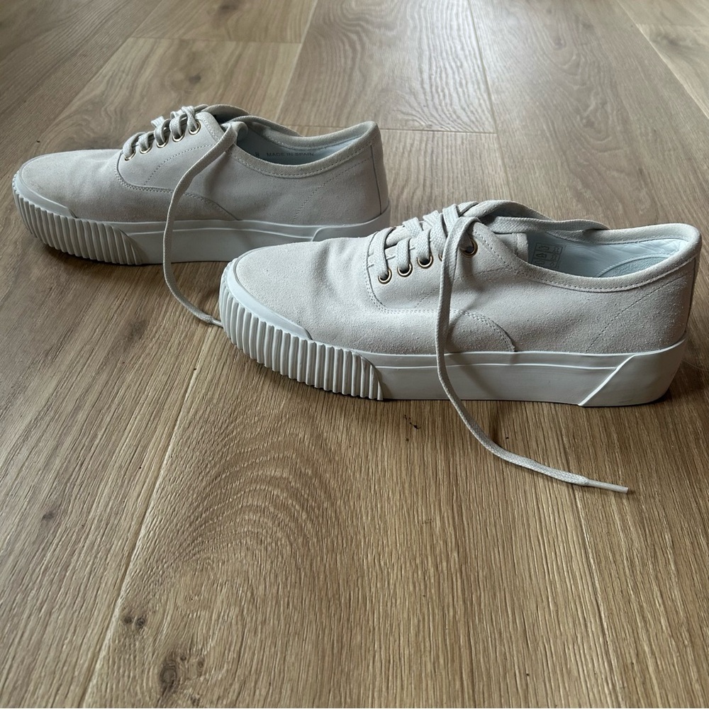 Freda Salvador | MIA LACE-UP PLATFORM SNEAKER IN SUEDE - Picture 5 of 9